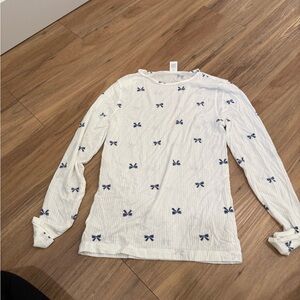 Aerie White Long Sleeve Tee with Blue Bow Print